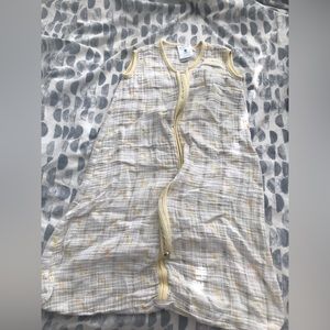 Halo Sleep Sack sz M 6-12 months 16-24 lbs giraffe unisex sleeveless sleep sack